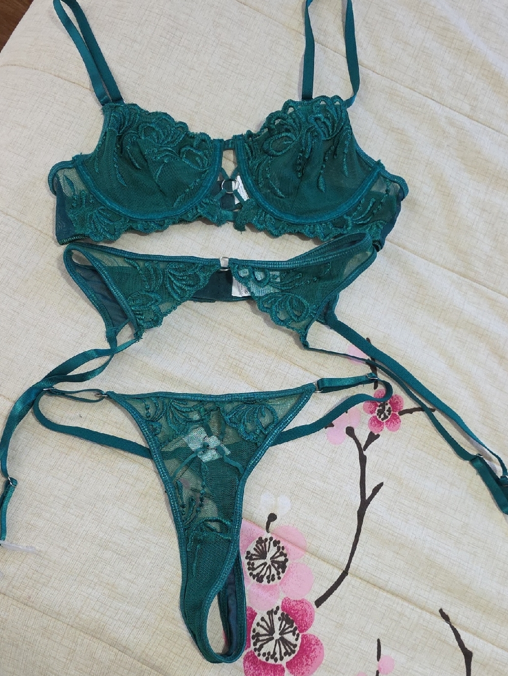 Lingerie Set Green Color